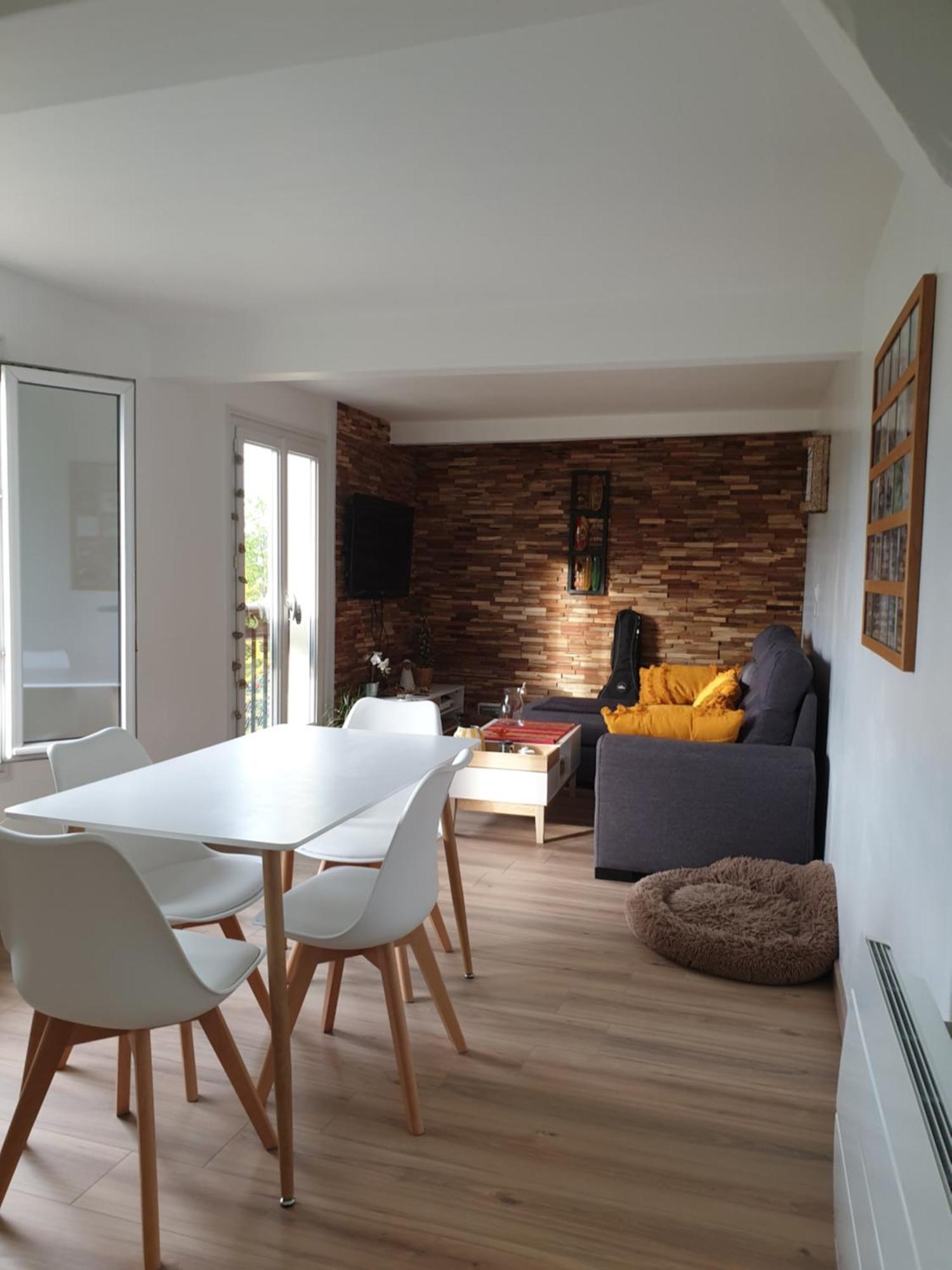 Chambre Privee Dans Petite Maison Typique モンティヴィリエ エクステリア 写真
